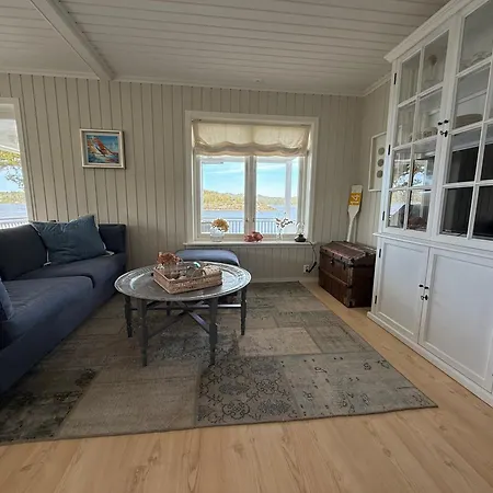 Holiday home Fjordlykke *