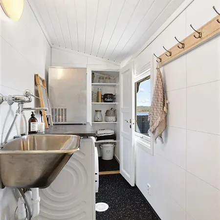 Fjordlykke Holiday home *